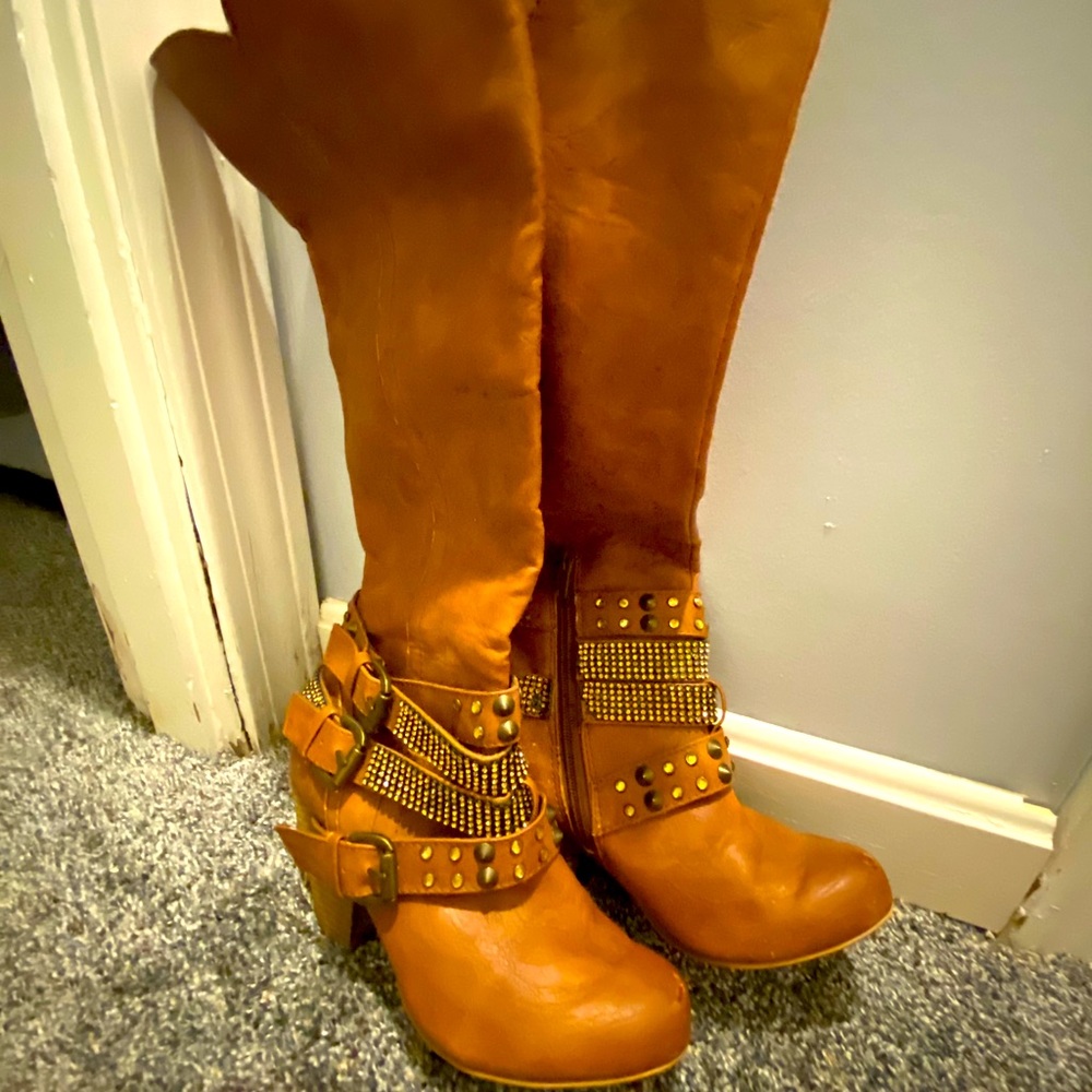 Really cute Not Rated boots